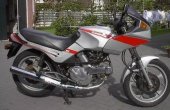 1986 Cagiva 650 Alazzurra photo